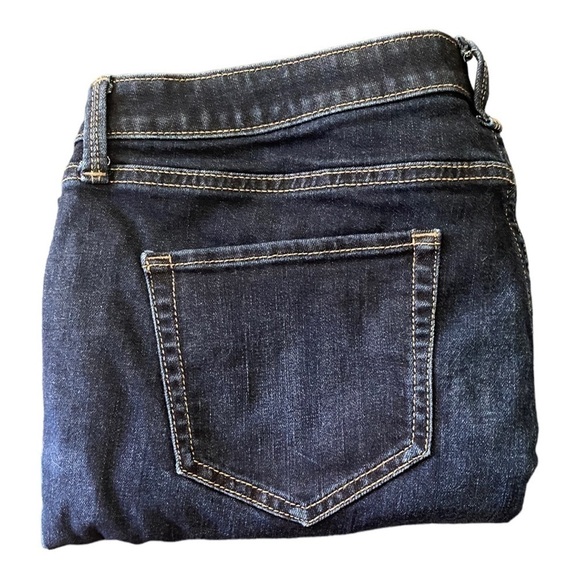 a.n.a. (A NEW APPROACH) DARK WASH CROPPED JEANS -SIZE 14P - Picture 1 of 12